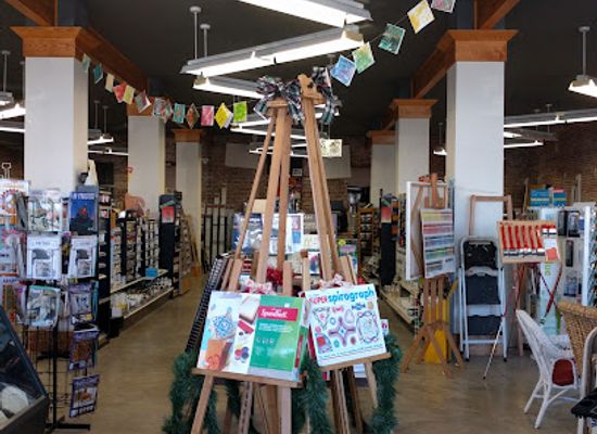 arkansas/central-arkansas/shop/art-outfitters