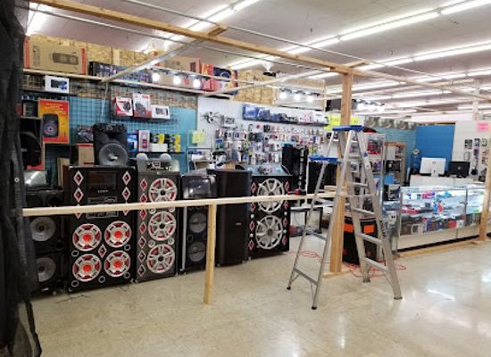 illinois/aurora/shop/fox-valley-flea-market