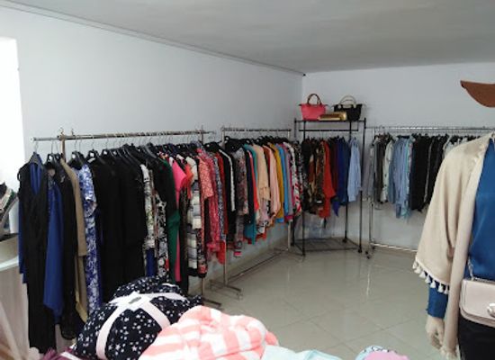 morocco/rabat/hassan-tower/shop/aicha-creation