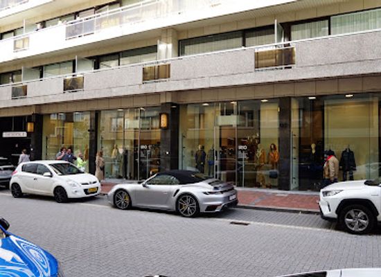 belgium/knokke-heist/shop/uno