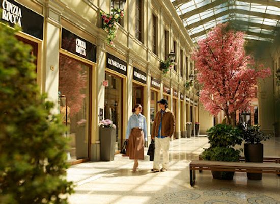 italy/lombardy/shop/franciacorta-village