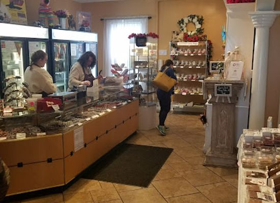 kentucky/frankfort/shop/rebecca-ruth-candy-tours-museum