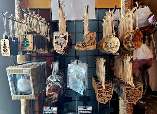 ohio/hocking-hills/shop/hocking-hills-lodge-gift-shop