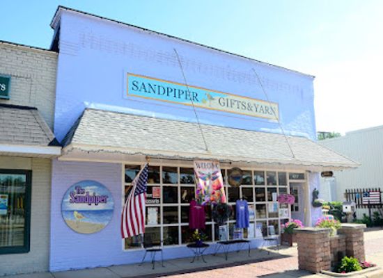 indiana/the-dunes/shop/the-sandpiper-fashion-fiber-gifts