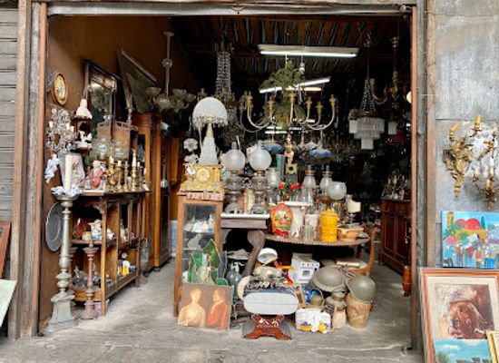 italy/palermo/shop/antique-market