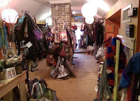 kansas/northwest-kansas/shop/junque-drawer-boutique-studio