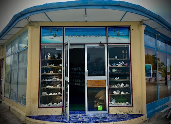 maldives/baa-atoll/shop/coral-boutique