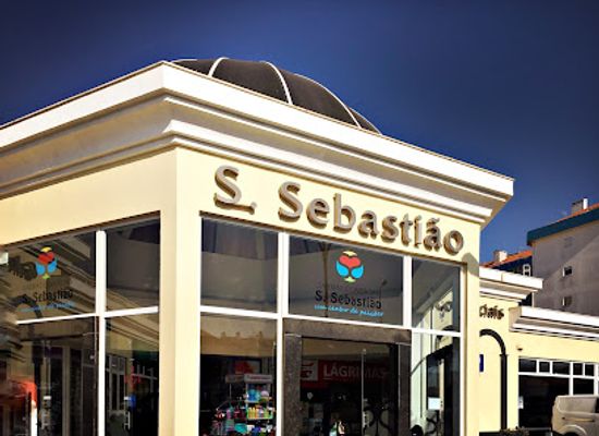 portugal/ericeira/shop/galerias-comerciais-sao-sebastiao