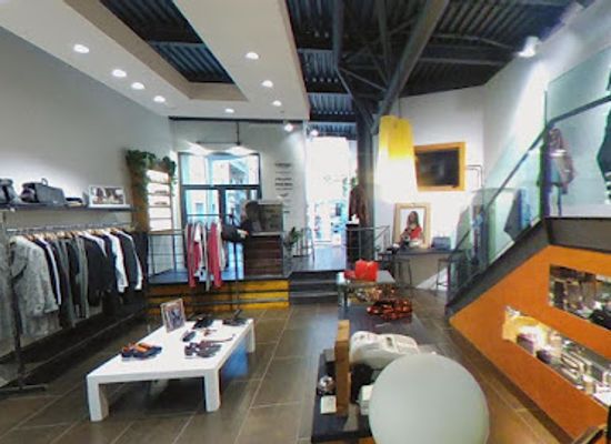 italy/arezzo/shop/francisco-arezzo