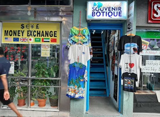 maldives/male/villingili/shop/rihi-leeli-souvenir-botique