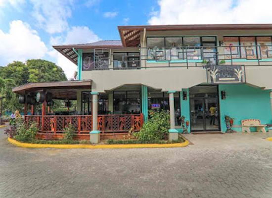 jamaica/negril-area/shop/the-boardwalk-shopping-village