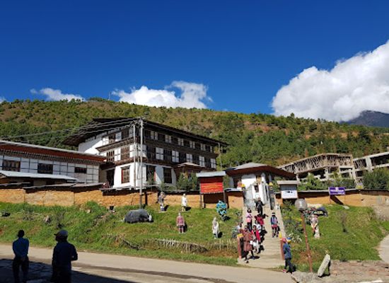 bhutan/haa-valley/shop/bhutan-handicraft-shopping-centre