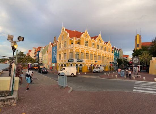 curacao/julianadorp/shop/island-treasures