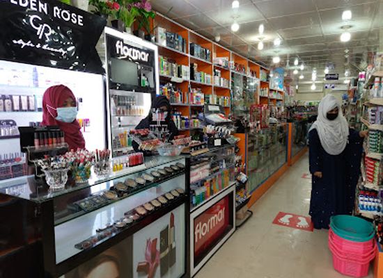 bangladesh/barisal-division/shop/haat-super-shop-bottola