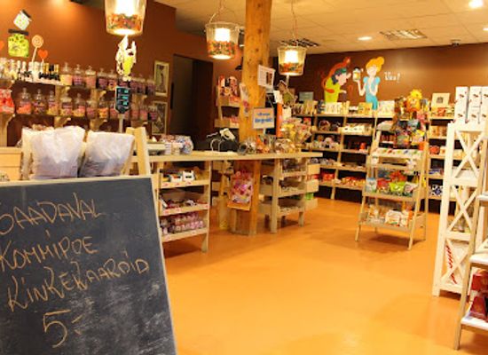 estonia/rapla/shop/candy-boutique
