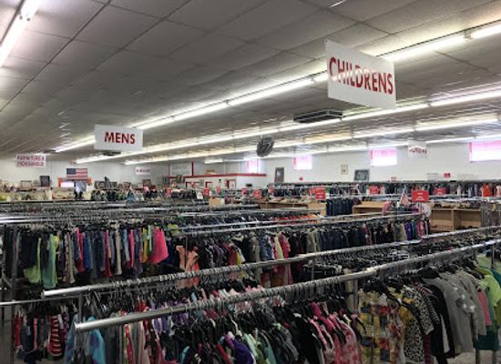 illinois/rock-river-valley/shop/the-salvation-army-family-store-donation-center