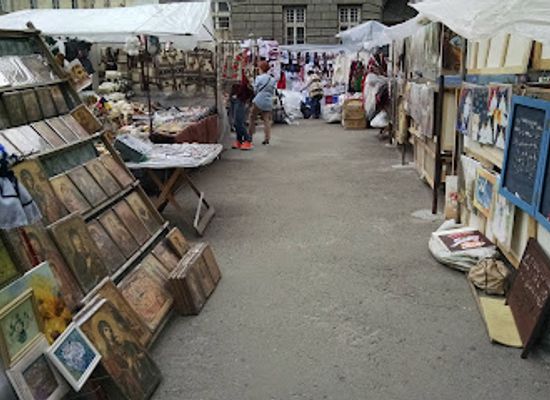 ukraine/lviv/rynok-square/shop/vernissage