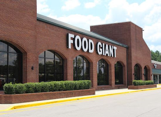 alabama/upland-south/shop/center-point-shopping-center