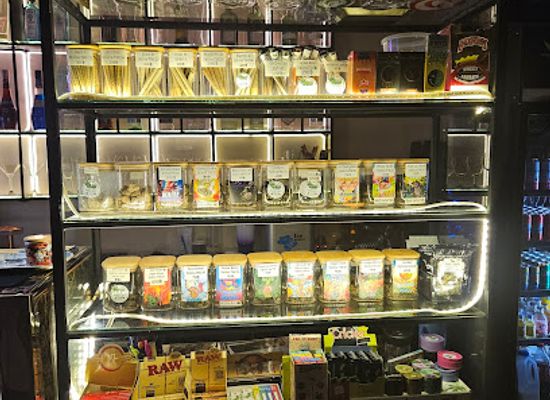 thailand/pattaya/shop/blow-thailand-green-lanes-cannabis-boutique