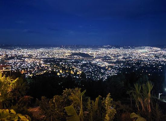 rwanda/volcanoes-national-park/shop/nuttintodo