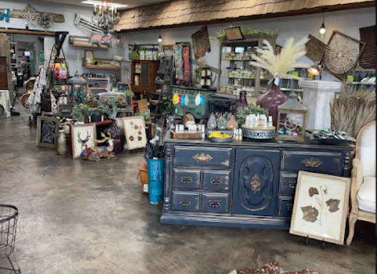 arkansas/russellville/shop/k-s-junktique