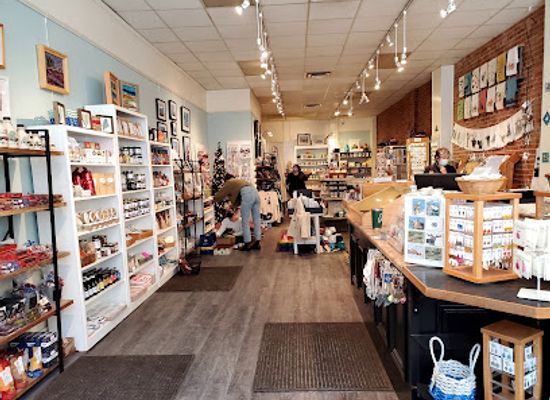 maine/south-portland/shop/lisa-marie-s-made-in-maine