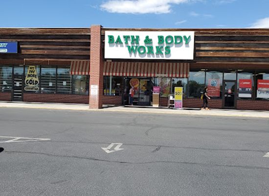 wyoming/medicine-bow-national-forest/shop/gateway-plaza