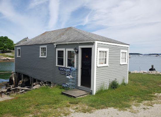 maine/knox-county/shop/dockside-books-gifts