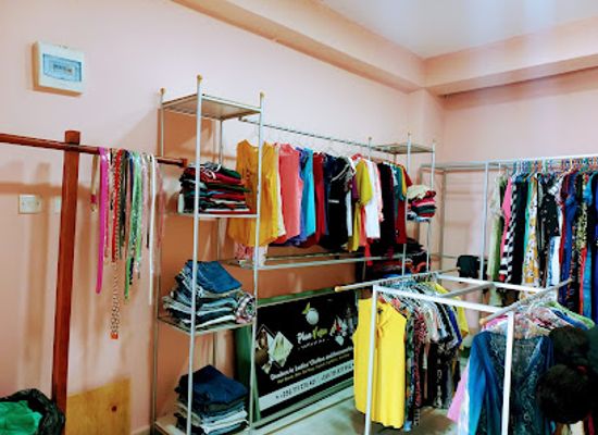 uganda/lango/shop/plumvogueladiescollection