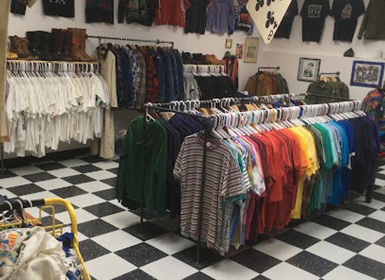 connecticut/central-connecticut/shop/natural-selection-vintage