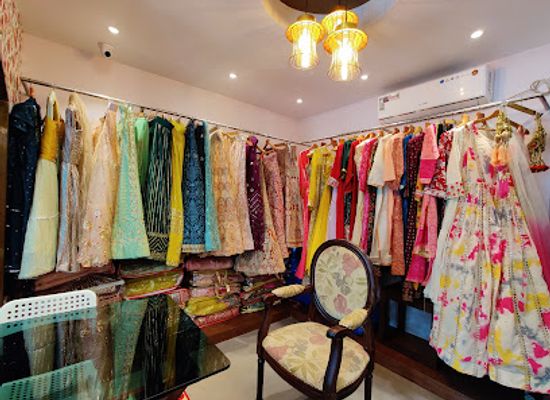 india/tripura/shop/iris-de-women-studio