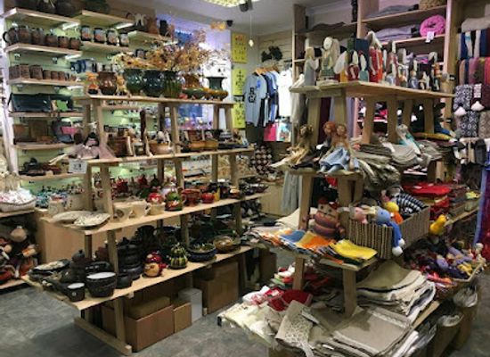 latvia/riga/shop/latviskie-darinajumi