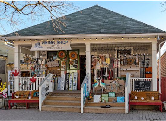 canada/niagara-peninsula/shop/viking-shop-gifts-collectibles