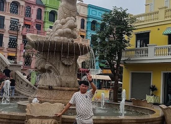 vietnam/red-river-delta/shop/ecochic-viet-nam-grand-world-venice
