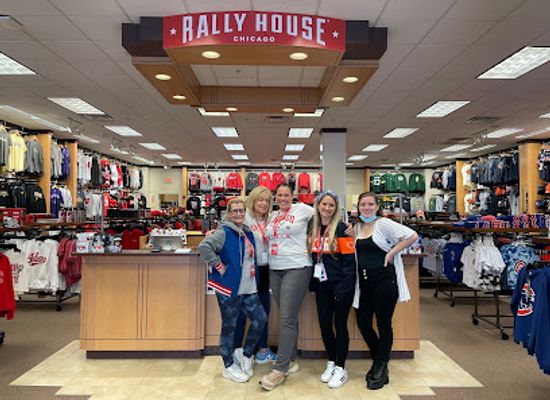 illinois/arlington-heights/shop/rally-house-town-and-country