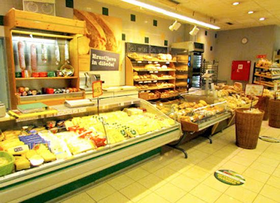 slovenia/zasavje/shop/tus-market-trbovlje