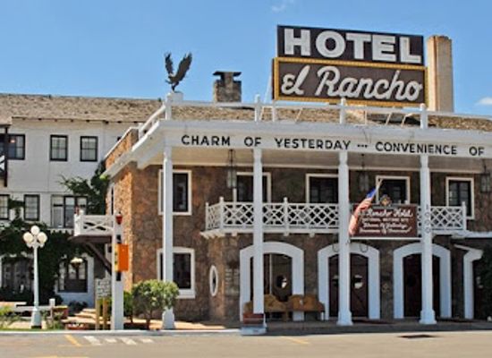 new-mexico/gallup/shop/the-ortega-indian-jewelry-store