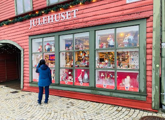 norway/bergen/shop/julehuset