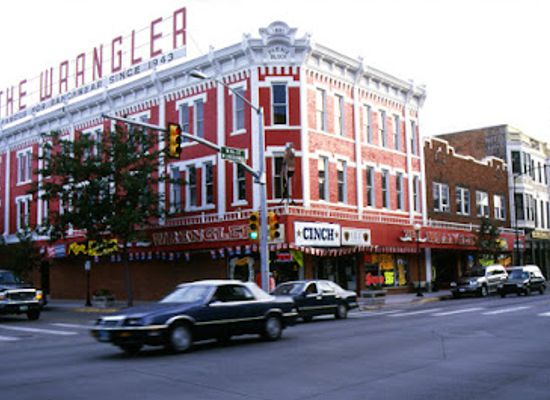 wyoming/cheyenne/shop/emporium