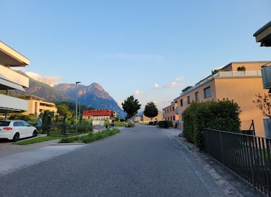 liechtenstein/triesen-region/shop/lova-center