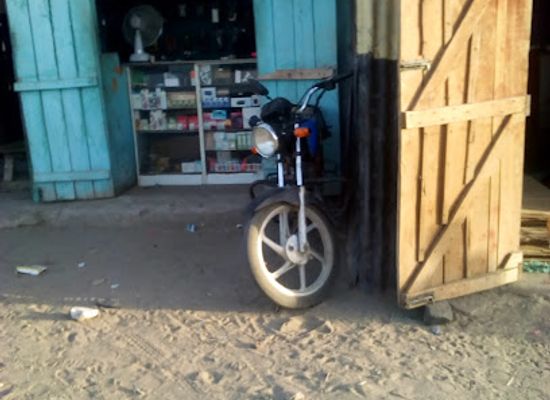 kenya/lake-turkana/shop/dan-electronics