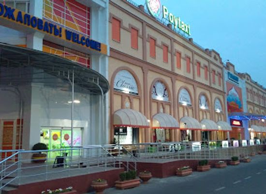 uzbekistan/tashkent/shop/poytakht-shopping-center