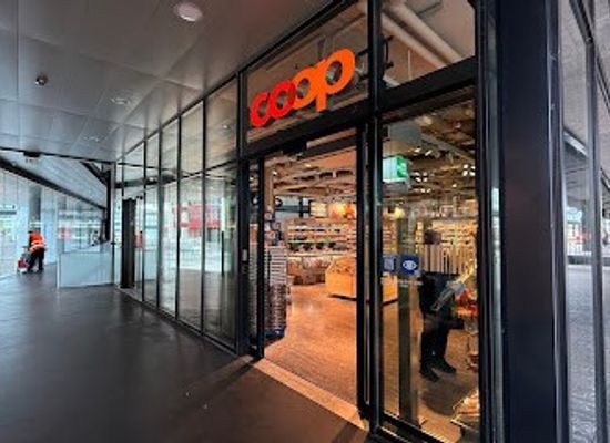switzerland/zug/shop/coop-supermarkt-zug-bahnhof