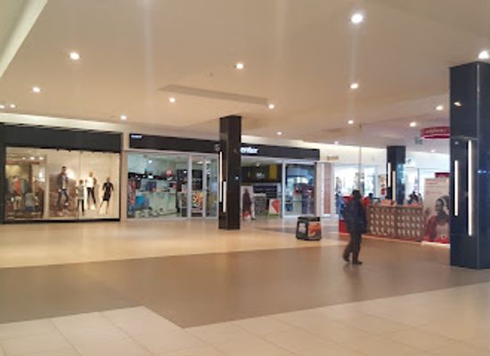 zambia/batoka-gorge/shop/levy-junction-shopping-mall