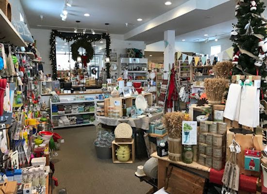 vermont/stowe-mountain-resort/shop/the-country-store-on-main
