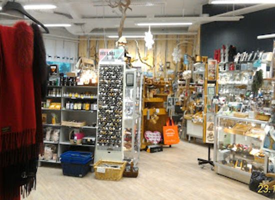 finland/pyha-luosto-national-park/shop/lettovilla-ky-lahjatavaraliike