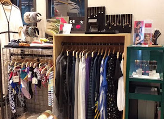 kuwait/al-asimah-governorate/shop/walkin-closet