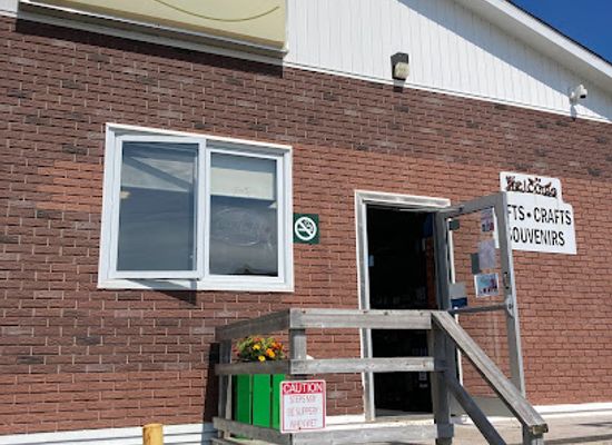 canada/gros-morne-national-park/shop/liquor-express