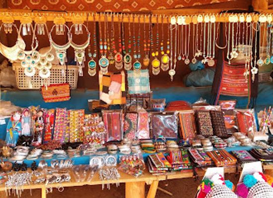 thailand/golden-triangle/shop/long-neck-karen-village