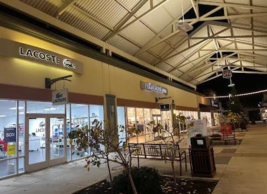 delaware/wilmington/shop/cincinnati-premium-outlets